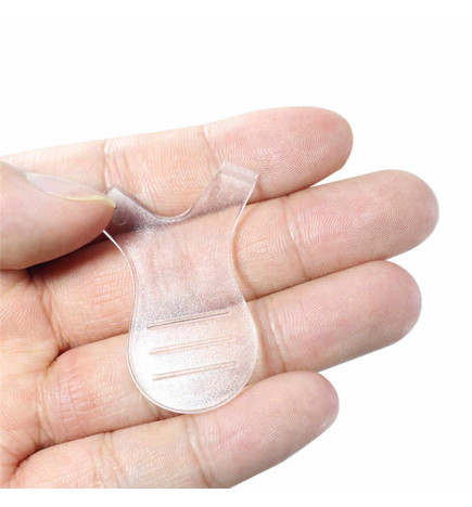 Y PLASTIKINĖS ŠUKYTĖS BLAKSTIENŲ/ANTAKIU LAMINAVIMUI 1VNT
