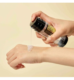 COSRX
Veido esencija su sraigių mucinu ir niacinamidu Advanced Snail Radiance Dual Essence 80 ml