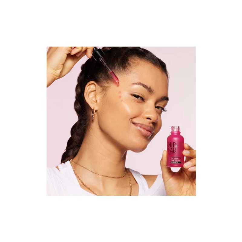 NIP+FAB Koncentruotas veido serumas Salicylic Fix Concentrate 2% 30 ml